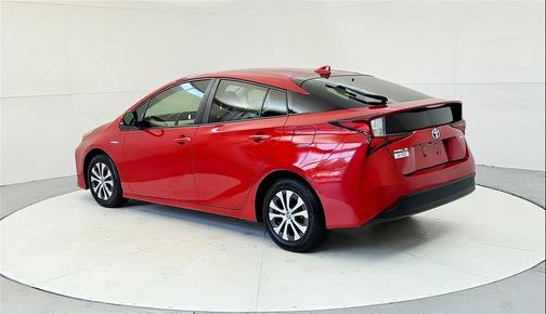 2019 Toyota Prius LE