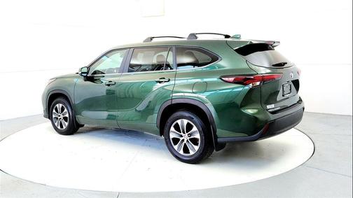 Cypress 2024 Toyota Highlander XLE