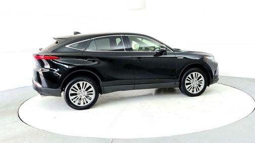 Black 2021 Toyota Venza XLE