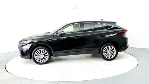 Black 2021 Toyota Venza XLE