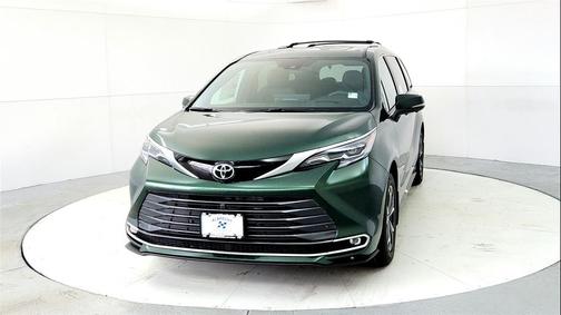 Cypress 2026 Toyota Sienna Platinum