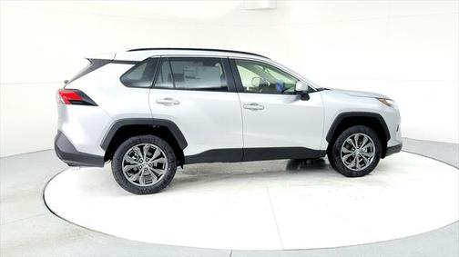 2025 Toyota RAV4 Hybrid XLE Premium
