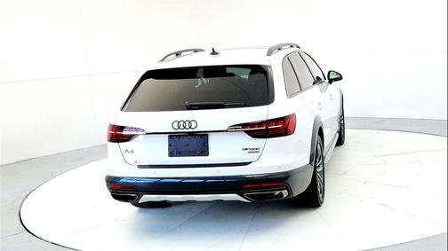 2023 Audi A4 allroad Prestige 45 TFSI quattro S tronic