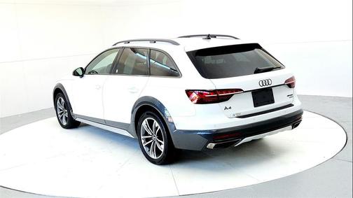 2023 Audi A4 allroad Prestige 45 TFSI quattro S tronic