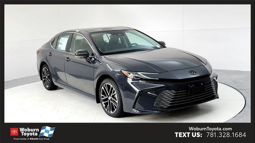 2025 Toyota Camry XLE