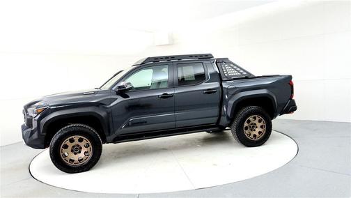 2025 Toyota Tacoma Hybrid Trailhunter