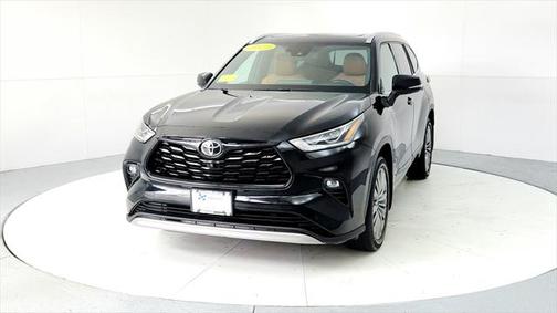 2021 Toyota Highlander Platinum