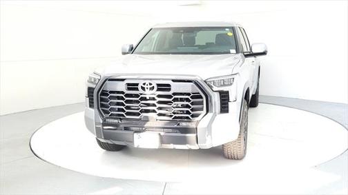 2025 Toyota Tundra Hybrid Platinum