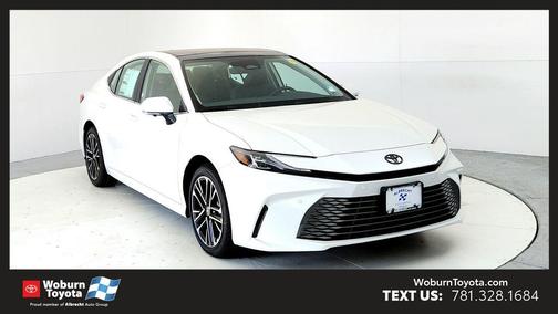 Wind Chill Pearl 2026 Toyota Camry XLE