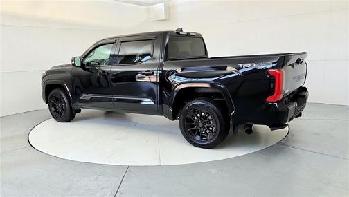 2025 Toyota Tundra Hybrid Platinum