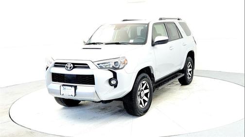 2024 Toyota 4Runner TRD Off Road