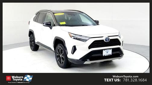 2022 Toyota RAV4 Hybrid SE