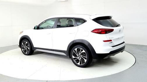 White Cream 2021 Hyundai TUCSON Sport