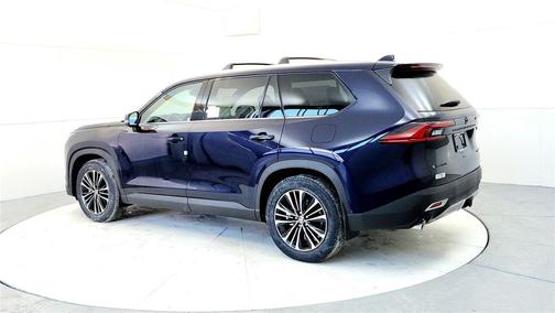 2026 Toyota Grand Highlander Hybrid Platinum MAX