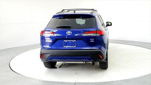 2025 Toyota Corolla Cross XLE