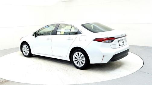 2026 Toyota Corolla Hybrid XLE