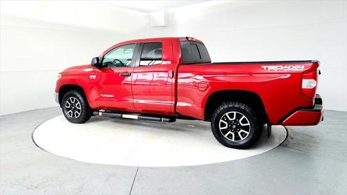 2017 Toyota Tundra SR5