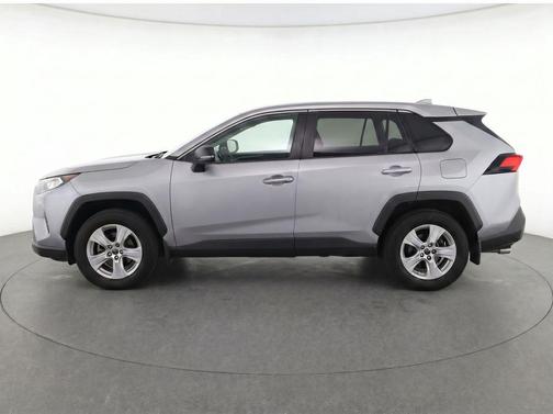 Silver Sky Metallic 2023 Toyota RAV4 LE
