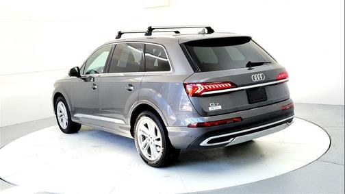 2021 Audi Q7 55 Premium Plus