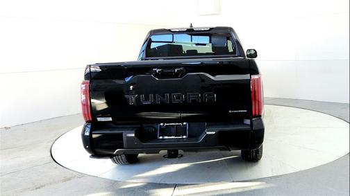 2026 Toyota Tundra Hybrid Platinum