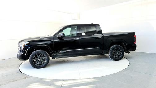 2026 Toyota Tundra Hybrid Platinum