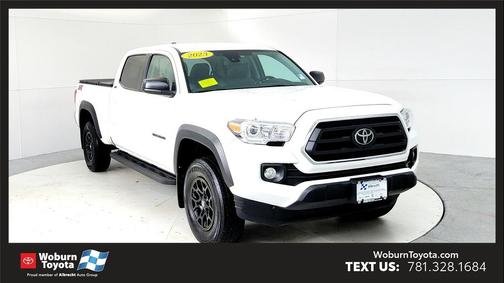 Ice Cap 2023 Toyota Tacoma SR5