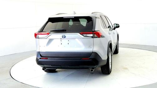 Silver Sky Metallic 2021 Toyota RAV4 Hybrid LE