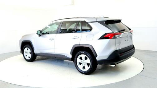 Silver Sky Metallic 2021 Toyota RAV4 Hybrid LE