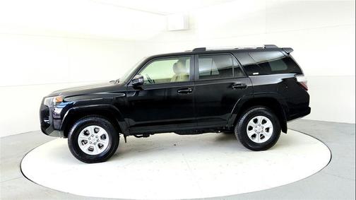 Midnight Black Metallic 2024 Toyota 4Runner SR5