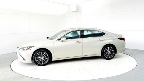 Moonbeam Beige Metallic 2023 Lexus ES 250 Base