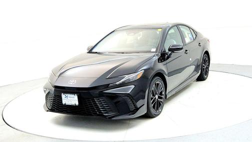 Midnight Black Metallic 2026 Toyota Camry SE