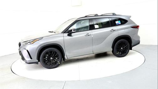 2026 Toyota Highlander XSE