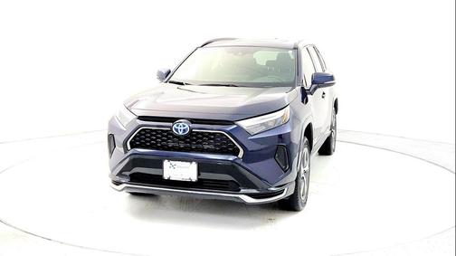 2024 Toyota RAV4 Prime SE