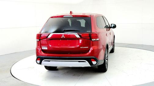 Rally Red Metallic 2019 Mitsubishi Outlander ES