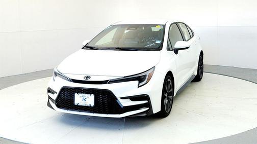 Ice Cap 2026 Toyota Corolla SE