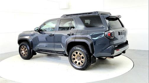 2025 Toyota 4Runner Hybrid Trailhunter