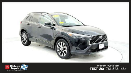 2024 Toyota Corolla Cross XLE