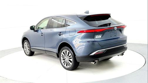 2022 Toyota Venza XLE