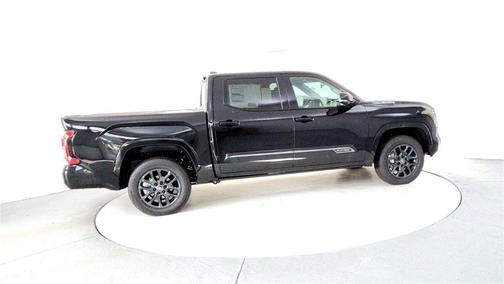 2026 Toyota Tundra Hybrid Platinum
