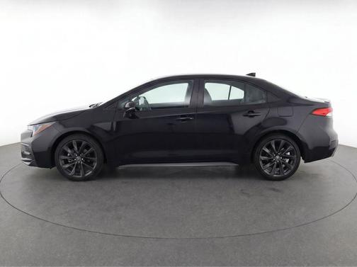 Midnight Black Metallic 2024 Toyota Corolla SE