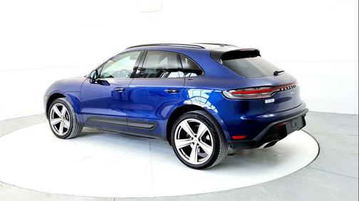 2024 Porsche Macan T