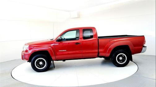 2013 Toyota Tacoma Base