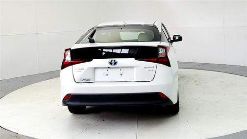 2019 Toyota Prius XLE