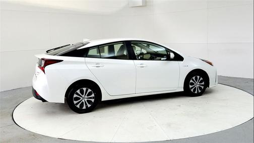 2019 Toyota Prius XLE