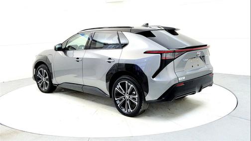 2023 Toyota bZ4X Limited