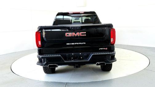 Onyx Black 2023 GMC Sierra 1500 AT4