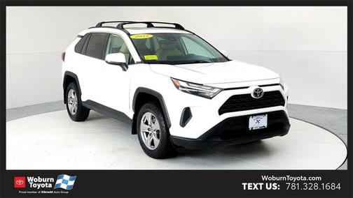 2022 Toyota RAV4 XLE