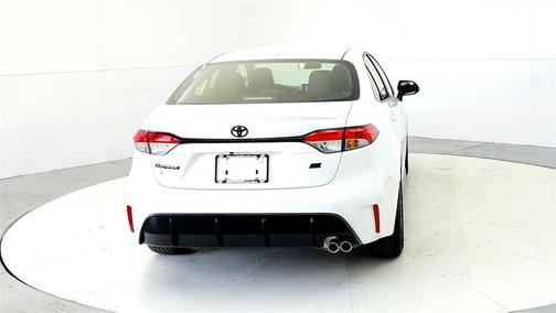 Ice Cap 2026 Toyota Corolla SE