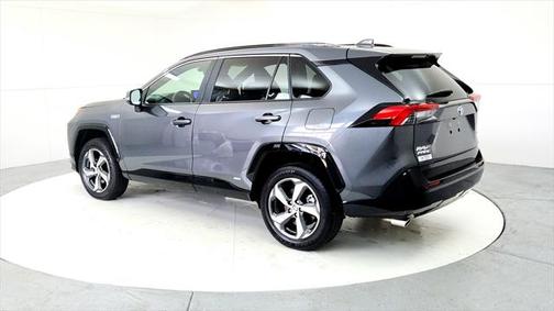 2024 Toyota RAV4 Prime SE