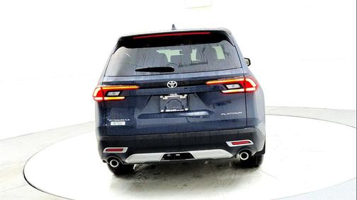 2026 Toyota Grand Highlander Hybrid Limited MAX